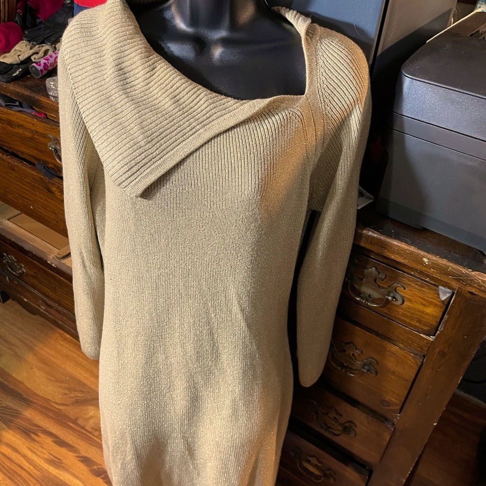 Calvin Klein sweather dress gold . Cute and comfortable. - Picture 5 of 12